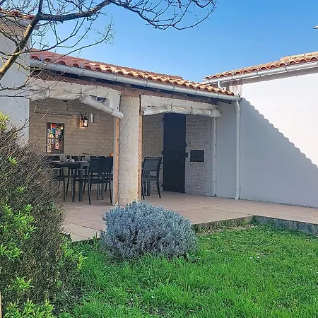 3 By Interhome Nyaraló *