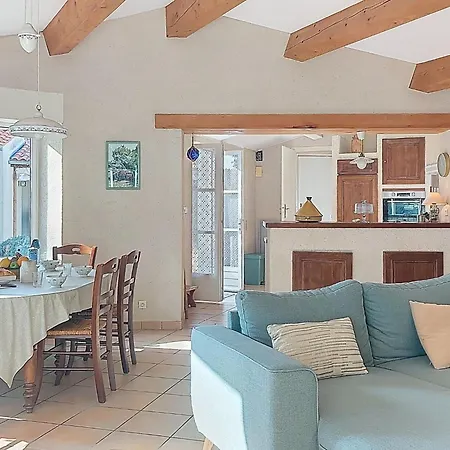 3 By Interhome Nyaraló Le Château-dʼOléron
