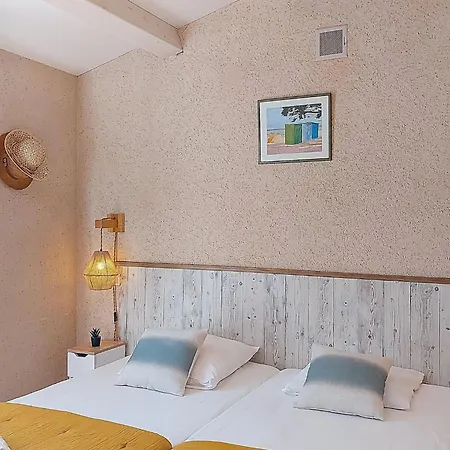 3 By Interhome Casa vacanze *