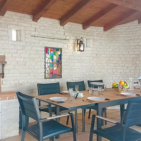 Casa vacanze 3 By Interhome Le Château-dʼOléron