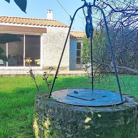 3 By Interhome * Le Château-dʼOléron